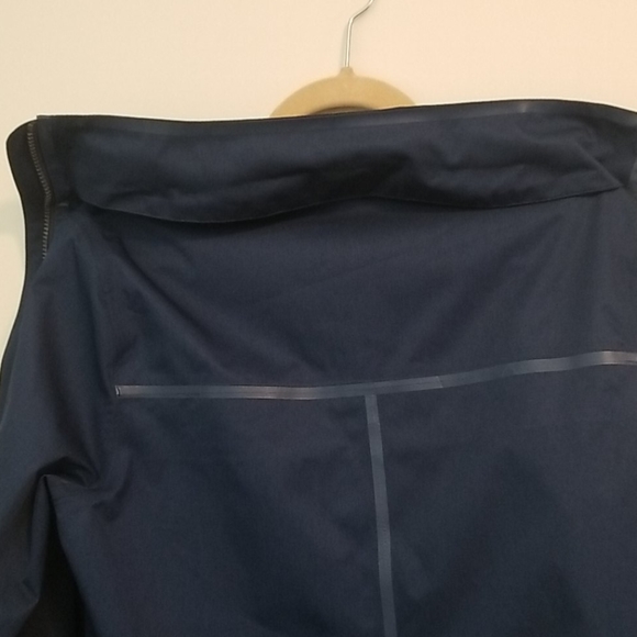 Mondetta Navy Rain Slicker - Picture 8 of 9